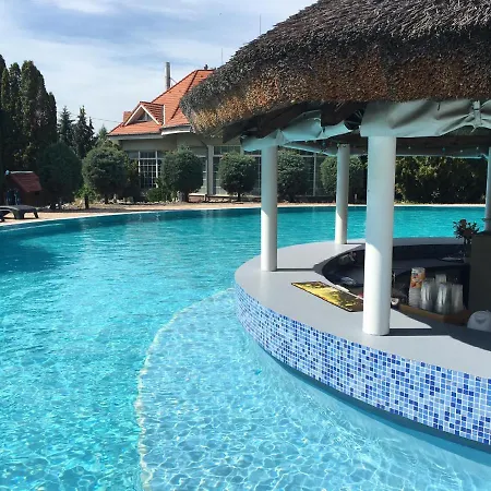 Apartment Poolside Siófok